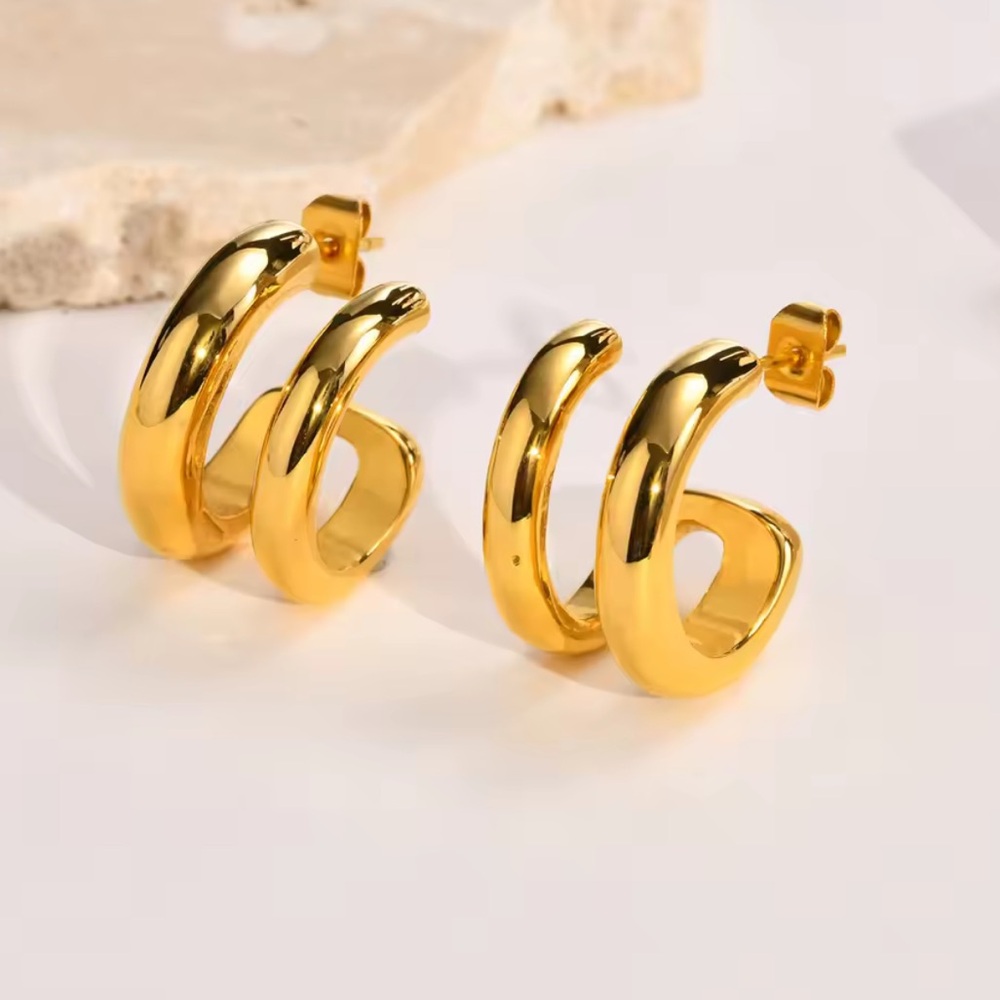✨ 18K Gold Plated Double Hoop Earrings | Waterproof Stainless Steel✨